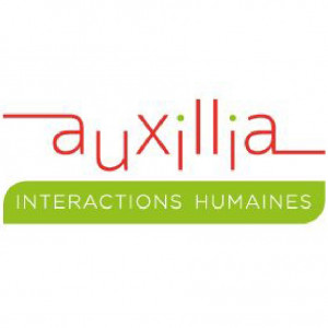Auxillia